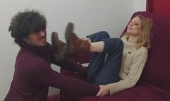 #258 - HARD face kicking in boots - Extreme Facebusting - 720p