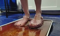 Neko Chan's Jellies Trapped in Jelly