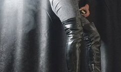 Smoking Diva In Tight Jeans – Slow Drags And Thick Smoke