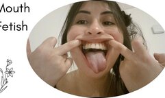 Teeth crokeed , drool and mouth fetish