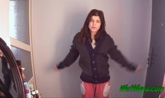 Amateur girl Maya peeing at home 2