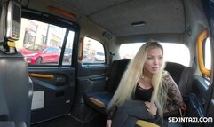 Comfortable ride with sexy blonde