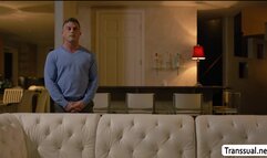 TBabe kneels and tries sucking dudes cock