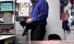 Shoplifter says that she is a celebrity