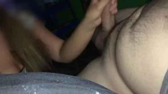 Recording Hot Wife Sucking Off Best Friends Cock Porn Video