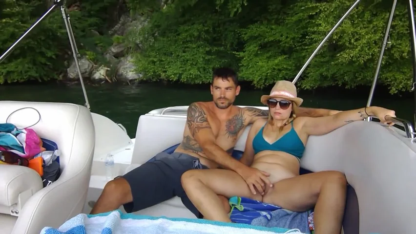 Boat Amateur - Public Amateur Sex Fun On Boat Public Voyeur Part1