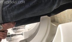 Flagras Gays - Câmera Espiã no Banheiro 1