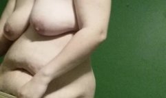 Slut getting ready to be fucked