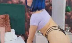 Blue Haired Babe Doing Her Sexy Ride In Her Dildo