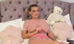 Serena_Olsen Nude Fishnets Cam Girl