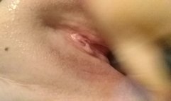 Chubby slut fucking herself