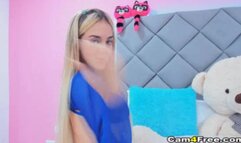 Wet Blonde Babe Sucking Her Pussy With Her Dildo