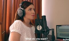 Singer between records decided to have sex / Luna Roulette