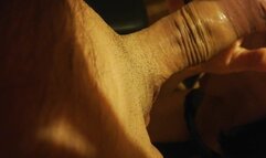 Stepdaughter does not disdain, stepfather has a dick phimosis and she sucks him!