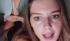 Incredible Brunette Webcam Soles in The Pose Reverse