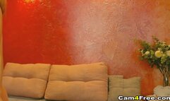 Sexy Babe Feeding Her Hungry Pussy