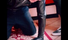 WHO'S A GOOD BOY? (Videocamera1)