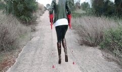 Severe pain in high heels AVI(1280*720)HD