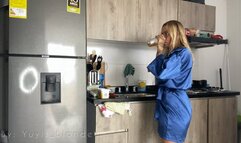 Cooking makes me very horny
