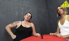 Armwrestling KatMax vs Samantha