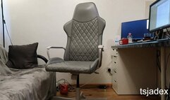 Trans Secratary dominates her boss