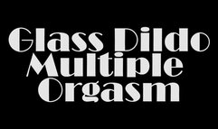 CURVY BIG TITTY ANDI RAY FUCKS HERSELF WITH HER GLASS DILDO