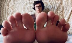 Sexy librarian next doorfoot show, wanna watch?