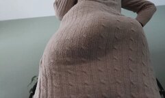 2-15-23 Sweater clench pov1