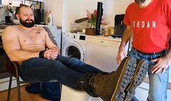 Kurka Gets Tickled By Hasek