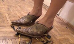 MIRA - SUPERNATURAL - ATTACK OF THE GIANT SPIDERS REMASTERED