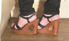 Chelsea's Shoes 4 (4K)