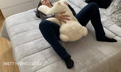 I fart on the stuffed animall as if it were you