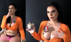 Chubby brunette smokes through her chest pains ~ Sweet Maria