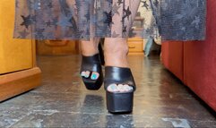 Juliette_RJ educating her toy boy how to lick her feet and having pleasure with it PART 1 - FOR MOBILE DEVICES USERS - EDUCATIONAL - FEET LICKING - SHOES LICKING - DISCIPLINE - SLAVE HUMILIATION - FEET FETISH - DOMINANT QUEEN