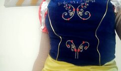 come here dwarf, let me vore you, im your snowhite