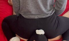 I put my slave to sleep 6 times (face-sitting and reverse scissor)