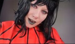 POV gets Kisses from Lydia Deetz MP4 640