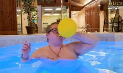 Blowing Up Balloons In The Buff - Alice Skary Naked in the Pool for Looner No Pop - sd mp4