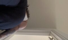 Giantess Sammie Cums with the Help of a Shrunken Man