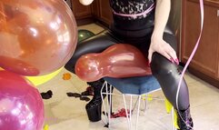 Mistress Sit2Pop Balloons
