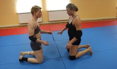 Yana vs Muscular Woman Round 3