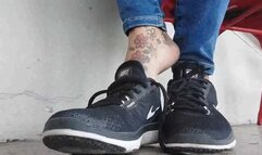 Giantess unaware Under table public sneaker & Sweaty Soles shoe & footplay Foot fetish spycam