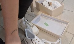 New sneakers and sweaty feet 720HD