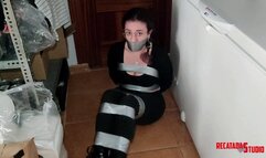 Sweet sales assistant in trouble! (1080p)