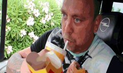 Clyde's huge belly AVI(1920*1080)HD