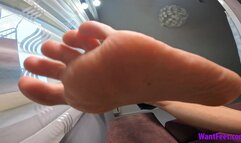 Polly Stomping Your Face - HD MP4