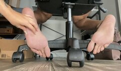 FM Under Chair Tickling