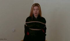 Shibari bondage rope bunny try to escape