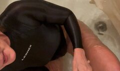 Carissa in Leohex bodysuit and playing with new Latex gloves that attack!