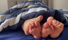 Sexy Barefoot Footsies with Blonde Gym Partner Anna Kovachenko